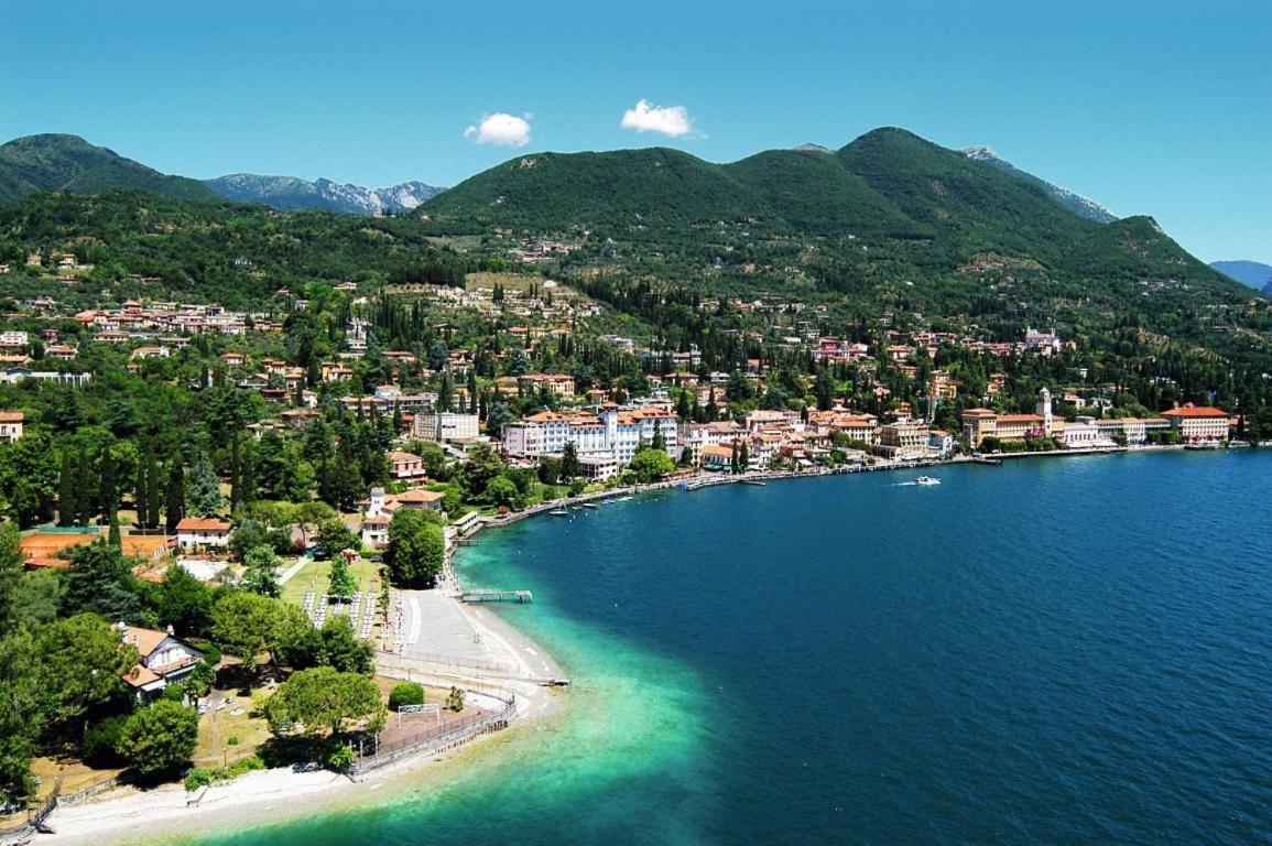 Hotel Monte Baldo E Villa Acquarone 加尔多内-里维耶拉 外观 照片