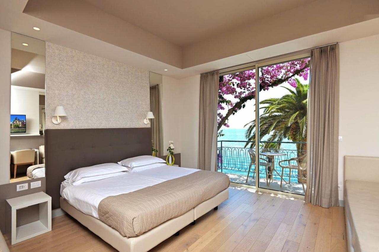 Hotel Monte Baldo E Villa Acquarone 加尔多内-里维耶拉 外观 照片